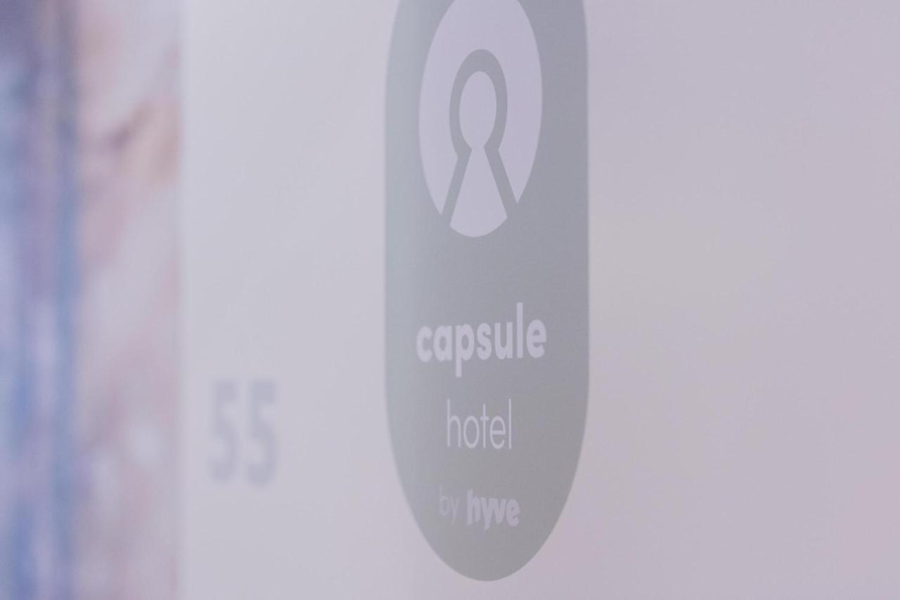 Capsule Hotel By Hyve Basilej Exteriér fotografie